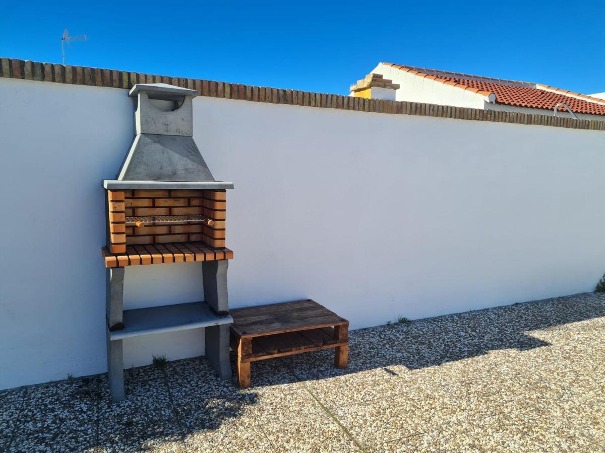 La Fonda De Julia Magnifica Casa Muy Luminosa Y Amplia Con Chimenea Y Barbacoa Villa Matalascanas Exterior photo